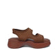 Brown / 06